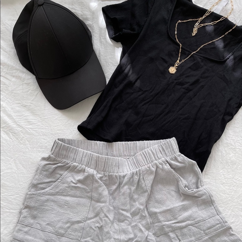Ruffle edged short shorts, high waisted